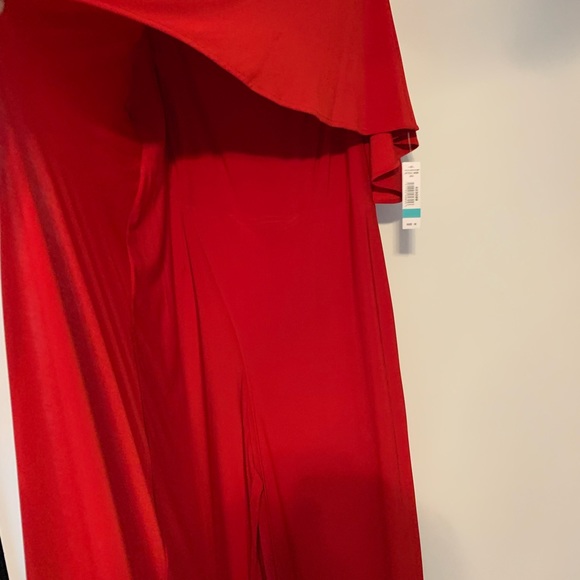 Wide legged red jumpsuit. Rhinestone shoulder strap. Looks like a gown. Size 16 - Picture 4 of 12